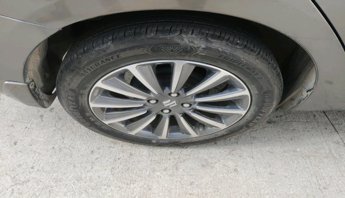 2018 Maruti Ciaz ALPHA 1.5 SHVS PETROL, Petrol, Manual, 96,969 km, tyre