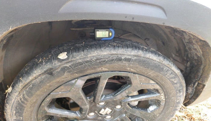 2025 Maruti FRONX DELTA PLUS 1.2L AGS, Petrol, Automatic, 7,932 km, tyre