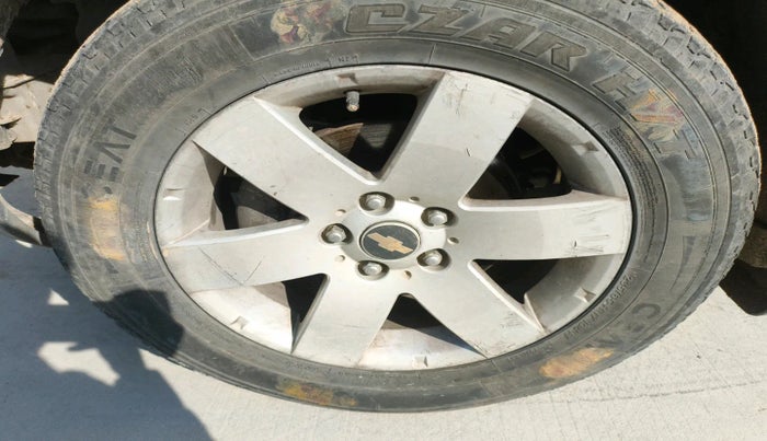 2011 Chevrolet Captiva LTZ AWD AT, Diesel, Automatic, 1,34,507 km, tyre