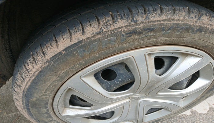 2021 Tata ALTROZ XT PETROL, Petrol, Manual, 25,004 km, tyre