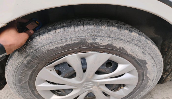 2023 Maruti Dzire VXI, Petrol, Manual, 1,26,255 km, tyre