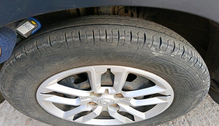 2020 Renault TRIBER RXT, Petrol, Manual, 55,019 km, tyre