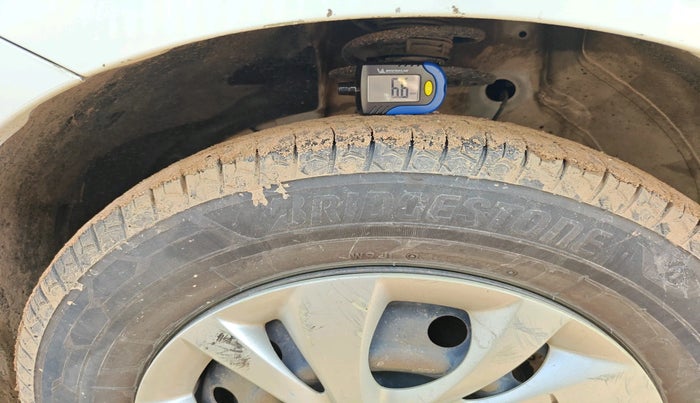 2019 Maruti Swift VXI, Petrol, Manual, 80,834 km, tyre