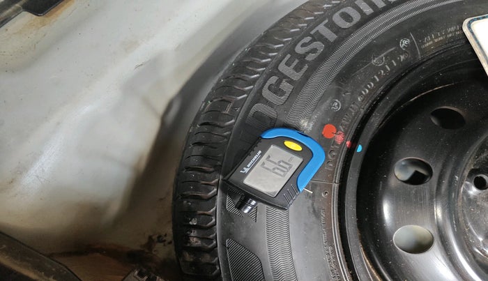 2019 Maruti Swift VXI, Petrol, Manual, 80,834 km, tyre