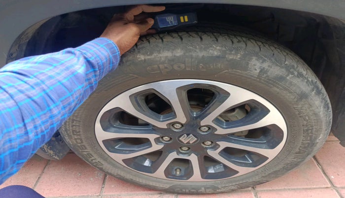 2022 Maruti Grand Vitara ZETA SMART HYBRID AT, Petrol, Automatic, 53,404 km, tyre