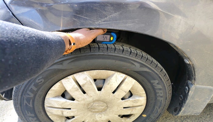 2014 Maruti Alto 800 LXI, Petrol, Manual, 74,440 km, tyre