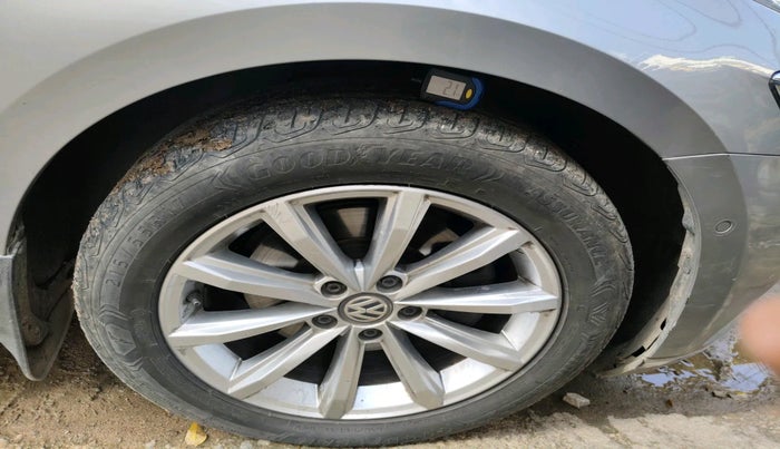 2018 Volkswagen Passat HIGHLINE DSG, Diesel, Automatic, 96,038 km, tyre