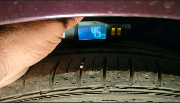 2012 Hyundai Verna FLUIDIC VTVT 1.6 EX AT, Petrol, Automatic, 56,542 km, tyre