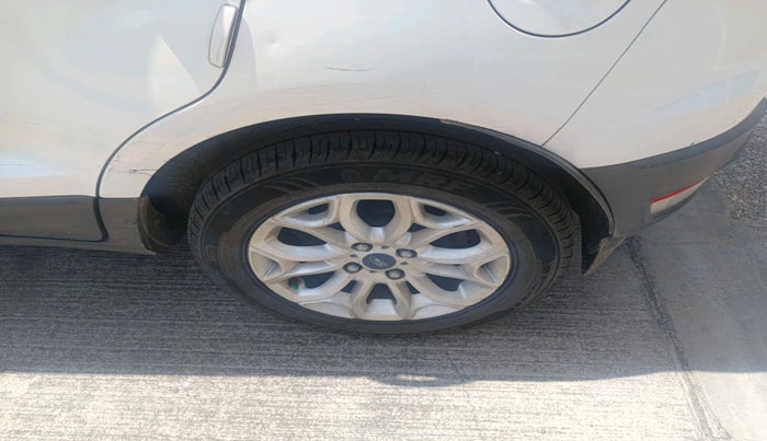 2016 Ford Ecosport TITANIUM 1.5L DIESEL, Diesel, Manual, 88,319 km, tyre