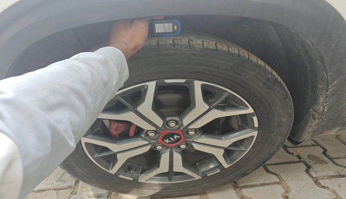 2020 KIA SELTOS GTK 1.4 PETROL, Petrol, Manual, 96,746 km, tyre