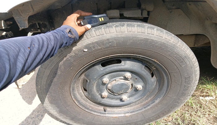 2021 Mahindra Bolero B6, Diesel, Manual, 1,11,746 km, tyre