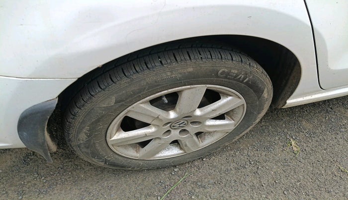 2011 Volkswagen Vento HIGHLINE DIESEL 1.6, Diesel, Manual, 1,74,065 km, tyre