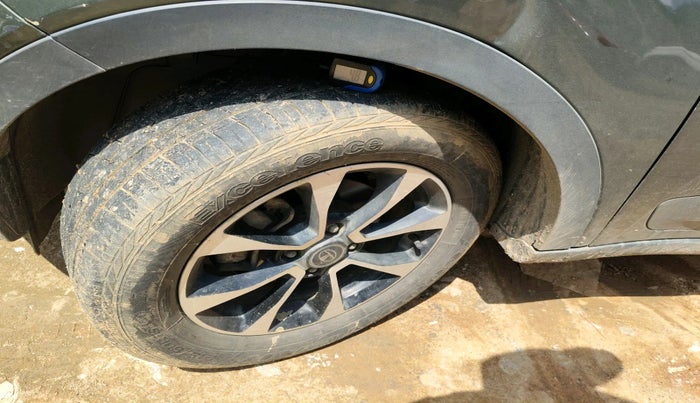 2021 Tata NEXON XZ PLUS PETROL SUNROOF, Petrol, Manual, 23,293 km, tyre