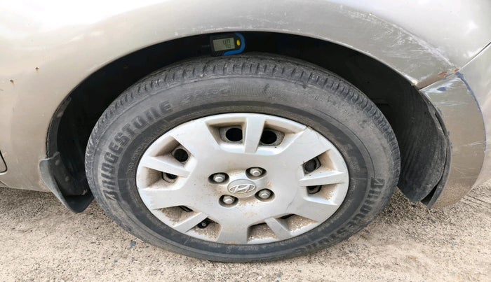 2013 Hyundai i20 MAGNA (O) 1.4 CRDI, Diesel, Manual, 1,15,000 km, tyre