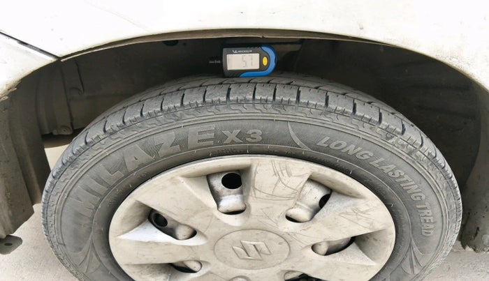 2010 Maruti Wagon R 1.0 LXI CNG, Petrol, Manual, 1,30,488 km, tyre