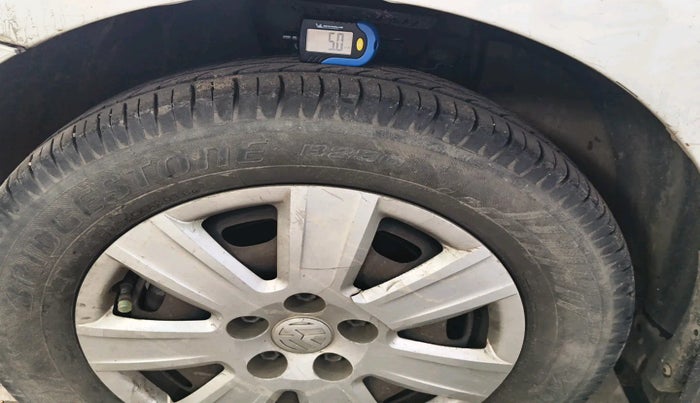 2012 Volkswagen Polo TRENDLINE 1.2L PETROL, Petrol, Manual, 1,58,884 km, tyre