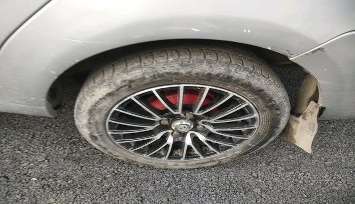2010 Tata Manza AURA SAFIRE, Petrol, Manual, 94,589 km, tyre
