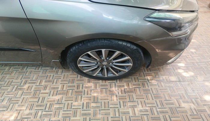 2018 Maruti Ciaz ALPHA 1.5 SHVS PETROL, Petrol, Manual, 53,500 km, tyre