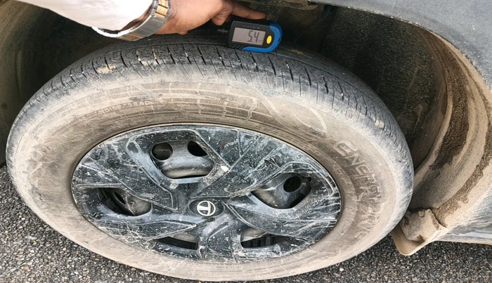 2023 Tata PUNCH ADVENTURE MT CNG , Petrol, Manual, 17,349 km, tyre