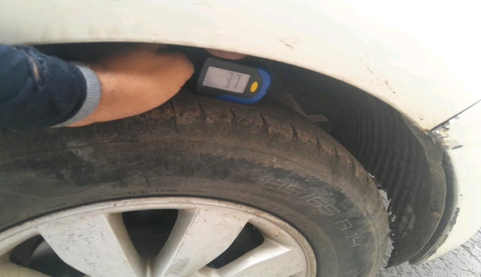 2013 Hyundai i20 SPORTZ 1.2, Petrol, Manual, 73,765 km, tyre