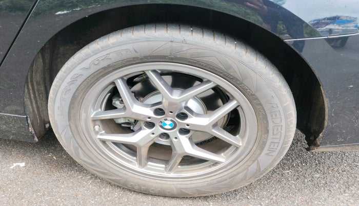 2025 BMW 5 Series 530Li M Sport, Petrol, Automatic, 536 km, tyre