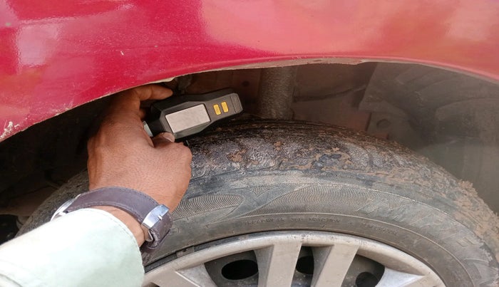 2015 Tata Bolt XE REVOTRON, Petrol, Manual, 45,115 km, tyre