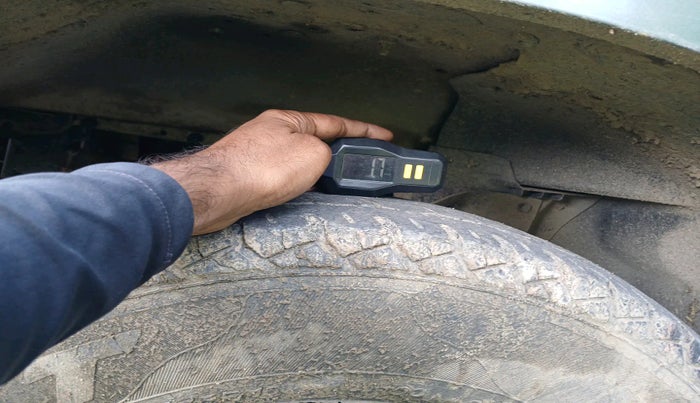 2012 Mahindra Scorpio M2DI, Diesel, Manual, 1,84,174 km, tyre