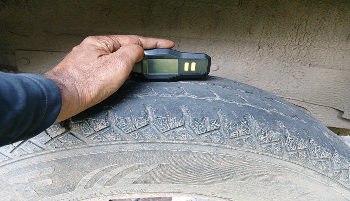 2012 Mahindra Scorpio M2DI, Diesel, Manual, 1,84,174 km, tyre