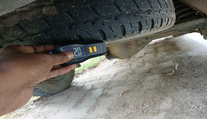 2012 Mahindra Scorpio M2DI, Diesel, Manual, 1,84,174 km, tyre