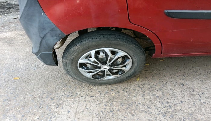 2019 Maruti Alto LXI, Petrol, Manual, 31,851 km, tyre