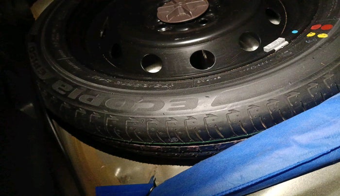 2017 Maruti IGNIS ZETA 1.2 AMT, Petrol, Automatic, 83,169 km, tyre