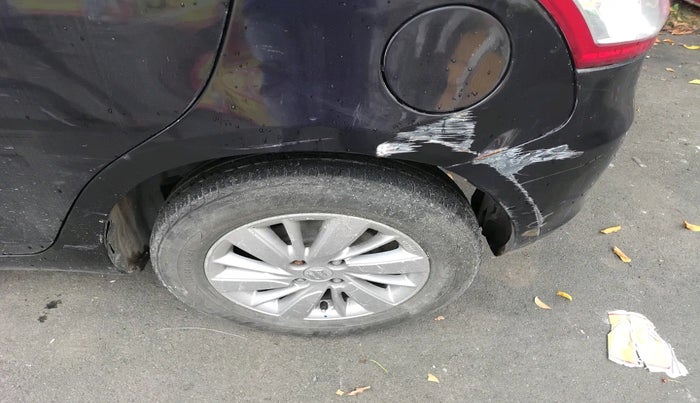 2015 Maruti Swift ZXI, Petrol, Manual, 48,052 km, tyre