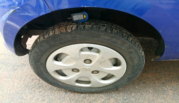 2016 Tata Nano TWIST XTA, Petrol, Automatic, 61,500 km, tyre