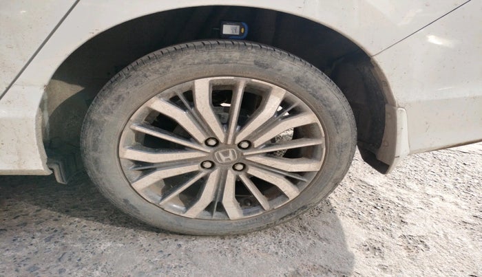 2018 Honda City 1.5L I-VTEC VX, Petrol, Manual, 26,393 km, tyre