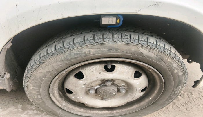 2011 Maruti Alto K10 LXI, Petrol, Manual, 1,41,594 km, tyre