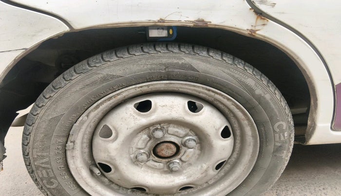 2011 Maruti Alto K10 LXI, Petrol, Manual, 1,41,594 km, tyre