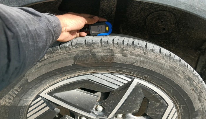 2024 Tata NEXON CREATIVE 1.2 PETROL, Petrol, Manual, 25,391 km, tyre