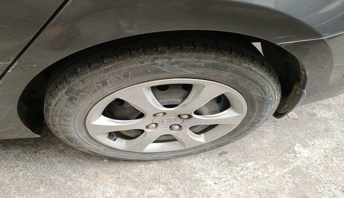 2012 Hyundai Verna FLUIDIC 1.4 VTVT, Petrol, Manual, 52,013 km, tyre