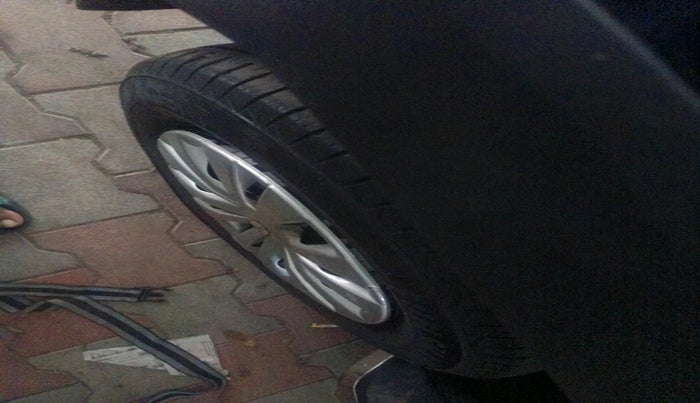 2021 Renault TRIBER RXE MT, Petrol, Manual, 36,496 km, tyre