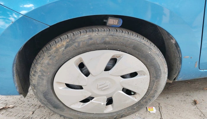 2016 Maruti Celerio VXI, Petrol, Manual, 60,276 km, tyre