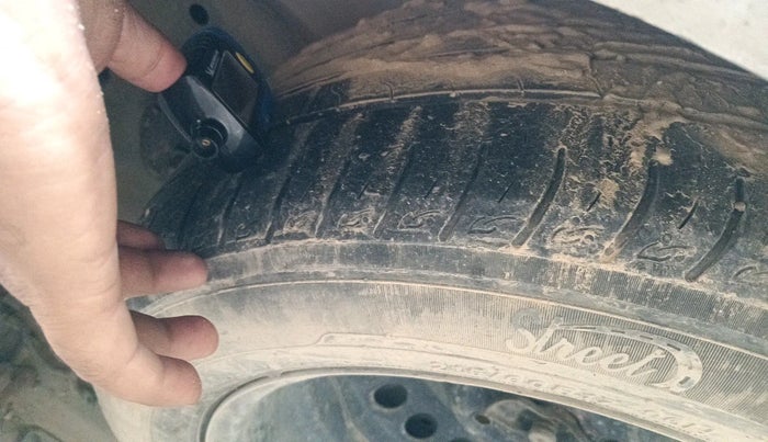 2019 MG HECTOR SMART 2.0 DIESEL, Diesel, Manual, 1,05,666 km, tyre