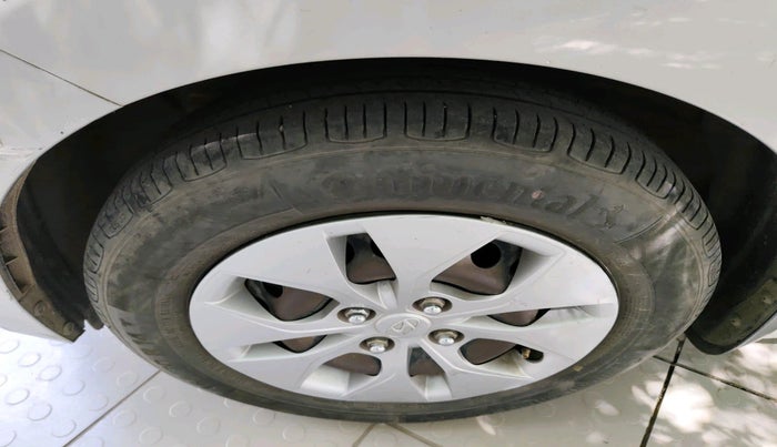 2018 Hyundai Xcent S 1.2, Petrol, Manual, 95,026 km, tyre