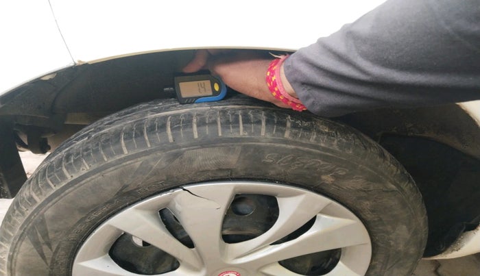2011 Maruti Ritz VXI, Petrol, Manual, 52,066 km, tyre