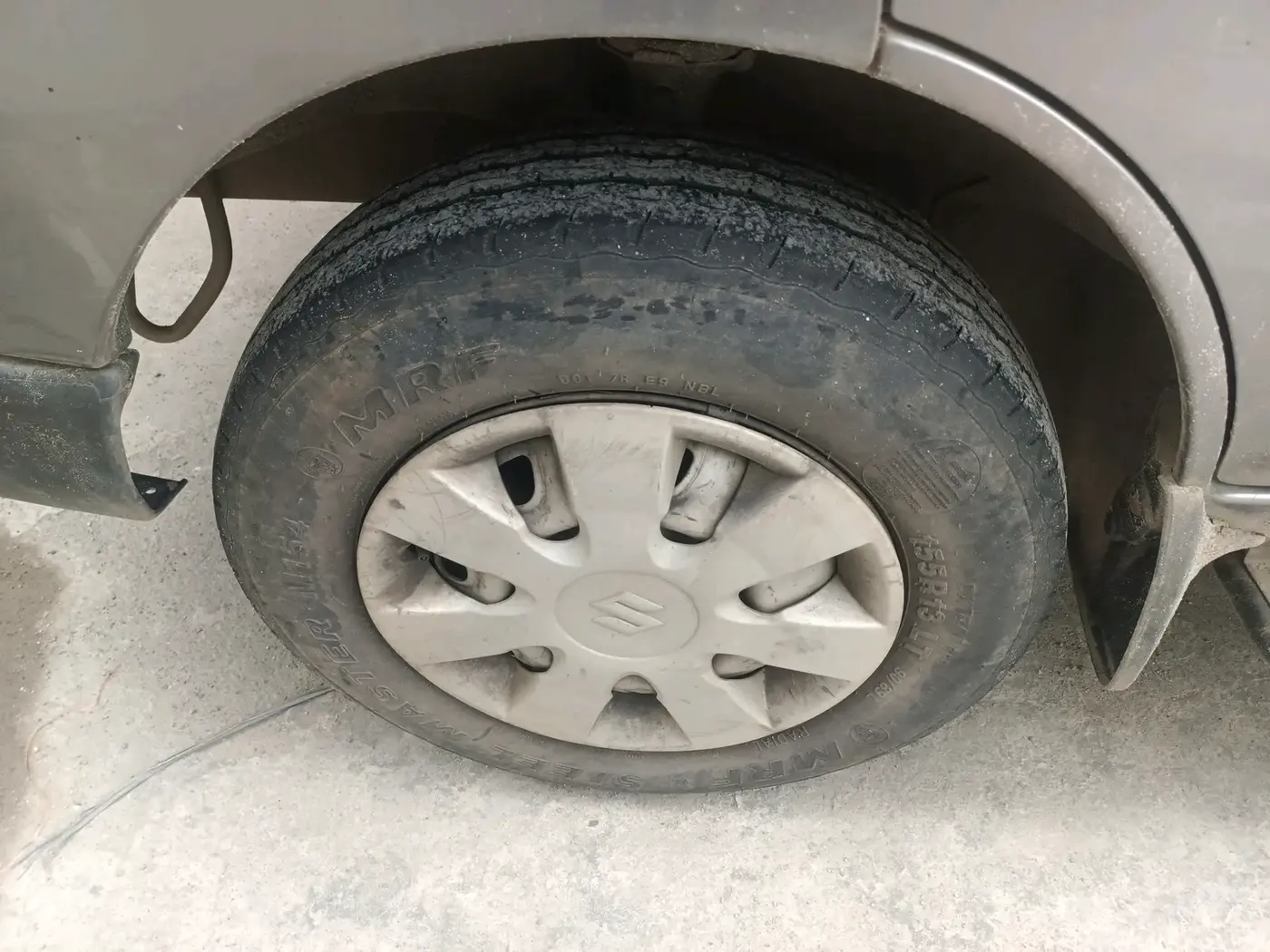 2013 Maruti Eeco 5 STR WITH A/C+HTR, Petrol, Manual, 73,509 km, tyre