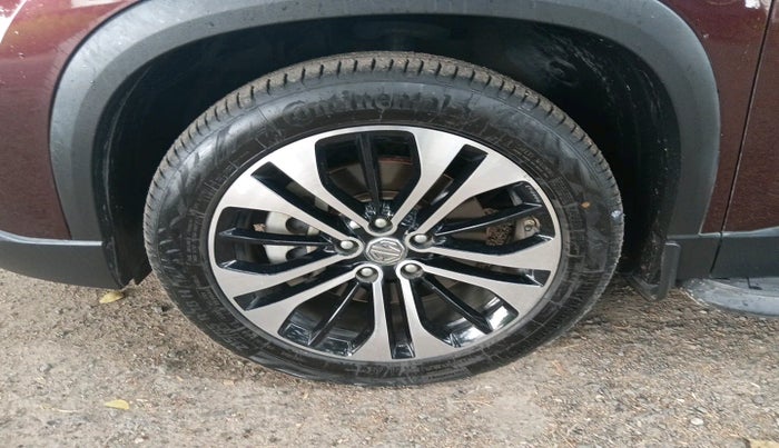 2021 MG HECTOR SHARP 1.5 PETROL CVT, Petrol, Automatic, 28,252 km, tyre