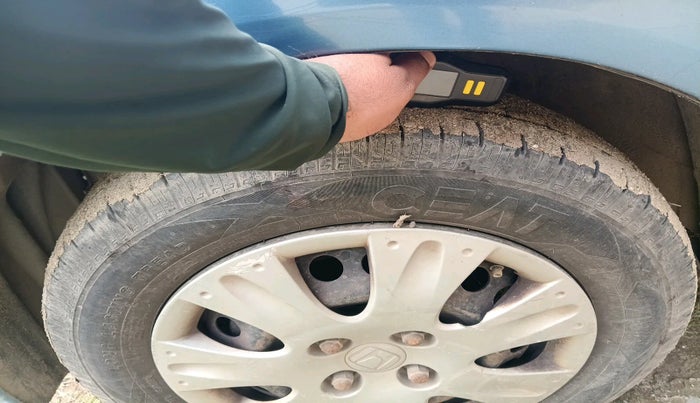 2015 Honda Amaze 1.2L I-VTEC S, Petrol, Manual, 1,22,088 km, tyre