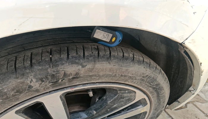 2022 Tata ALTROZ XZA, Petrol, Automatic, 49,837 km, tyre