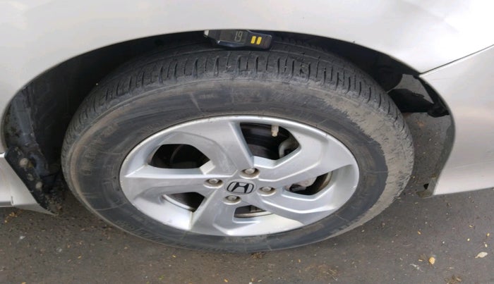 2016 Honda City 1.5L I-VTEC VX, Petrol, Manual, 27,390 km, tyre