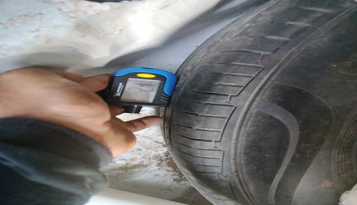 2018 Maruti Dzire VXI AMT, Petrol, Automatic, 1,04,922 km, tyre