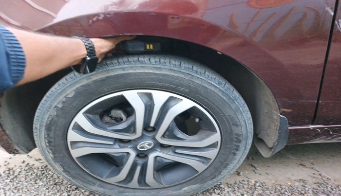2022 Tata TIGOR XZ PLUS CNG, Petrol, Manual, 75,316 km, tyre